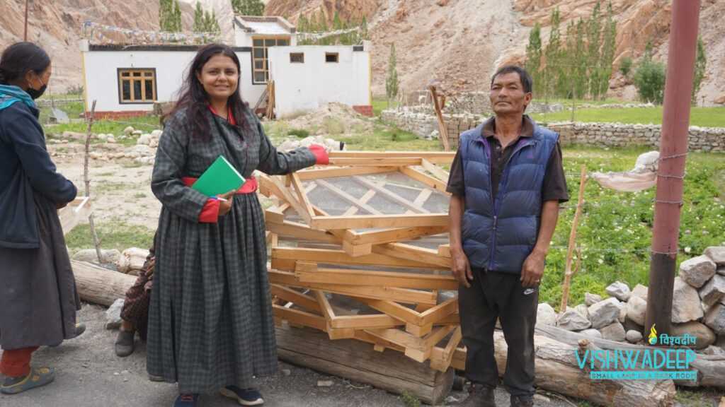 woman creates eco villages in ladakh by empowering women farmers through solar technology