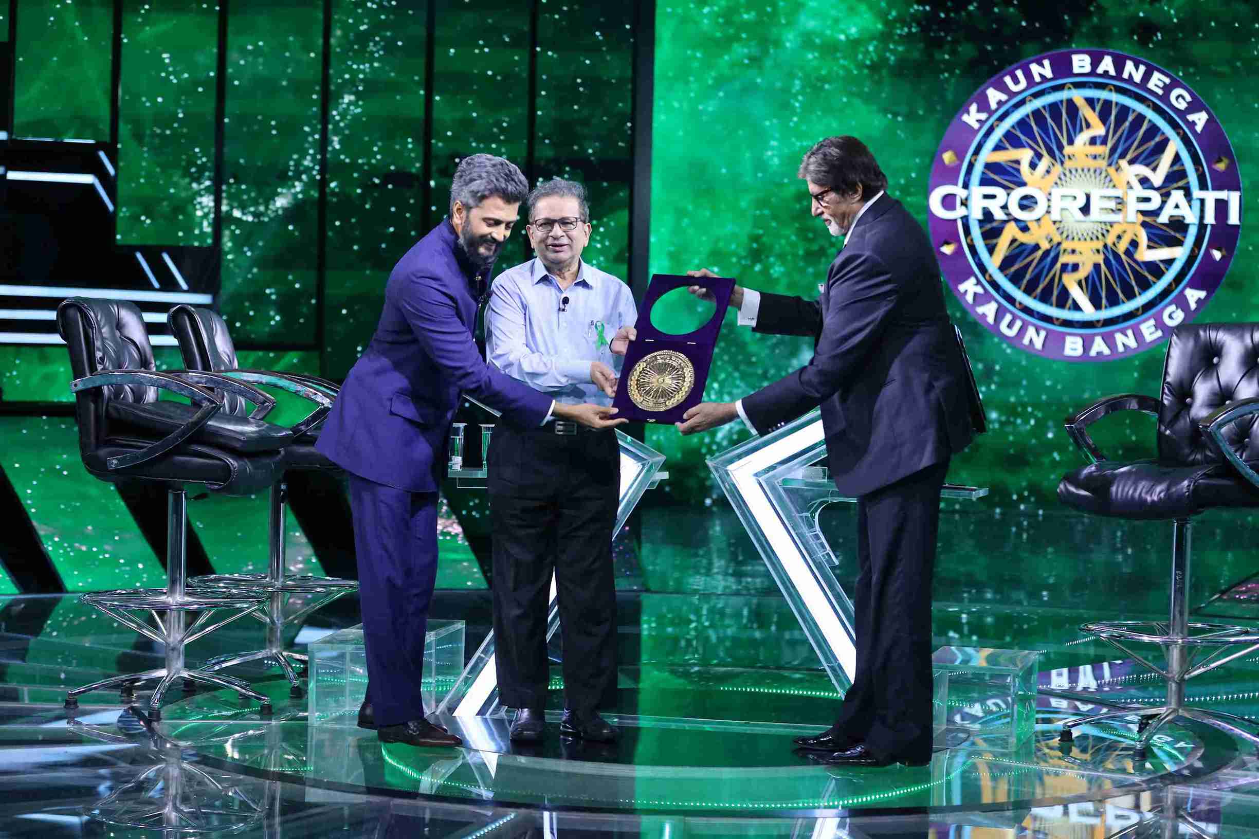 Participating in Kaun Banega Crorepati.